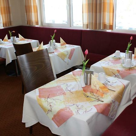 Pension Geno Geisenhausen Екстериор снимка
