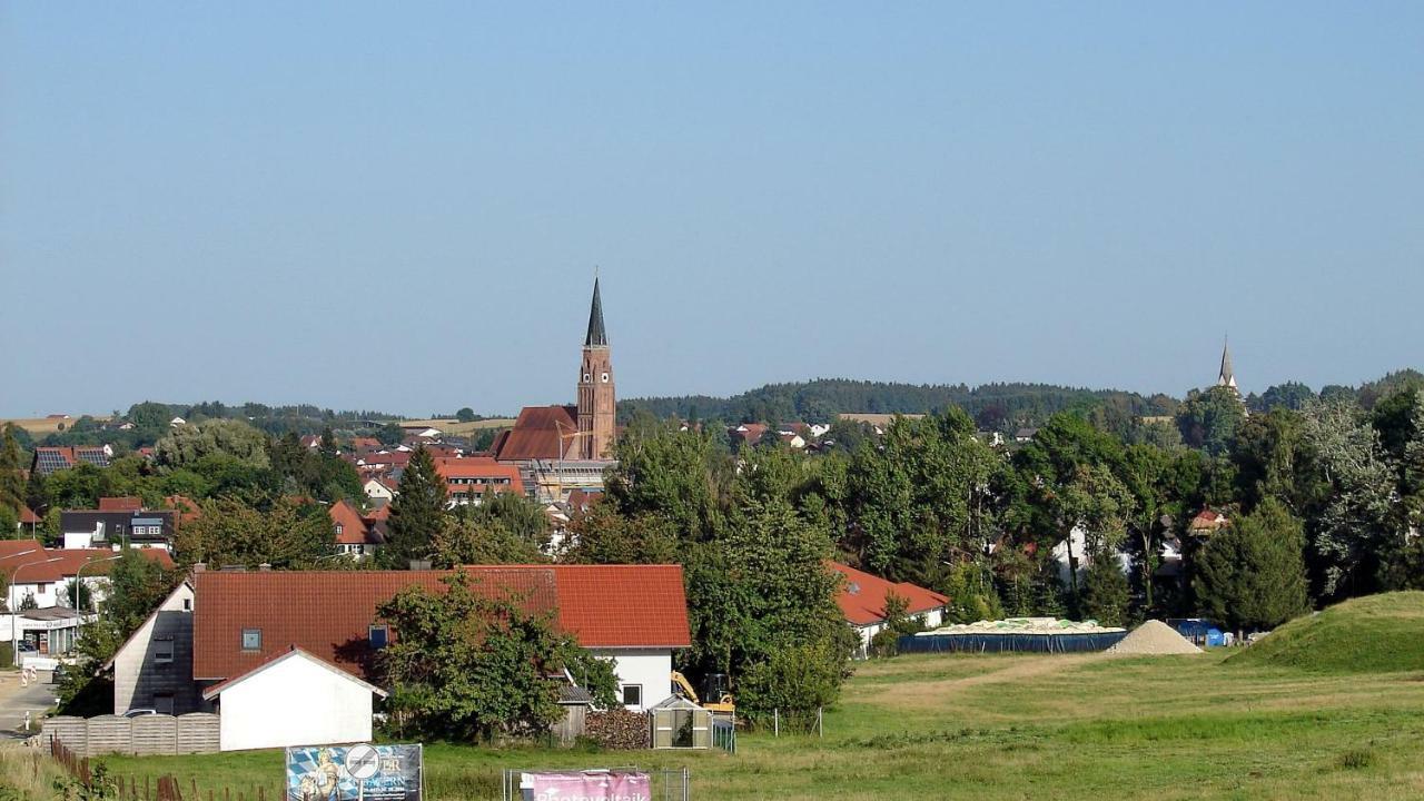 Pension Geno Geisenhausen Екстериор снимка